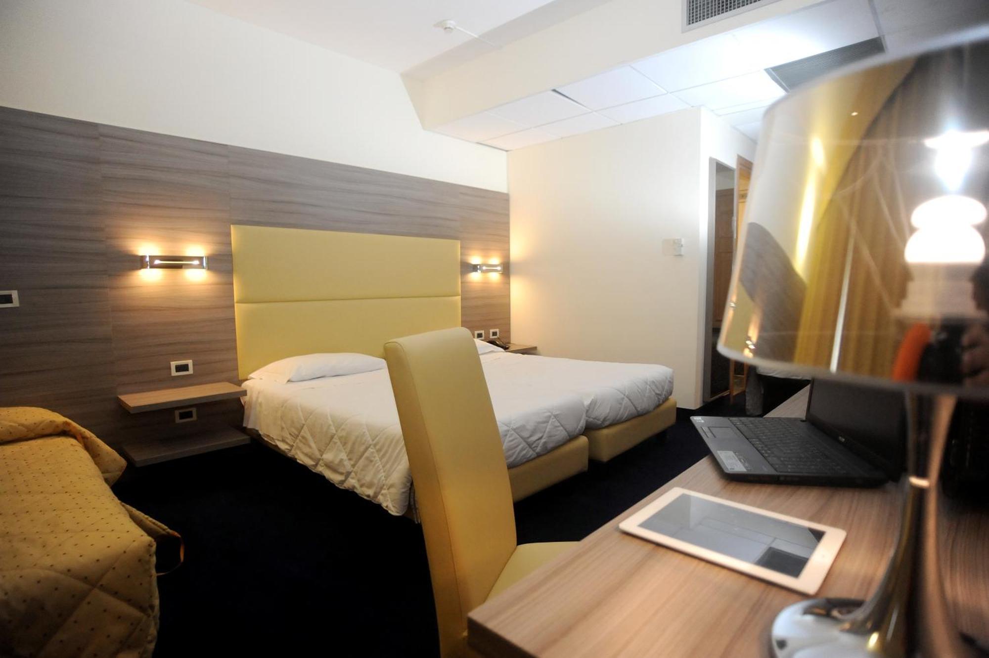 Palace Inn Rome Fiano Fiano Romano Kamer foto